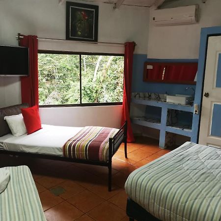 Cabinas Cafe Del Mar Hotel Мануел Антонио Екстериор снимка
